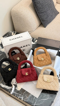 Kelly Re-Edition Bag