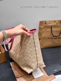 City Tote Bag