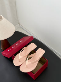 Vittoria Thong Sandals
