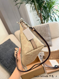 Caitlin 24 Shoulder Bag