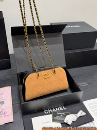 26P Vanity Chain Bag