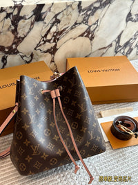 NéoNoé MM Bucket Bag