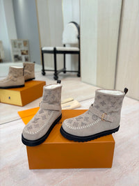 Colorado Ankle Boots