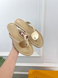 Treasure Thong Sandals