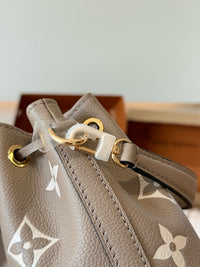 Nano Noé Bag