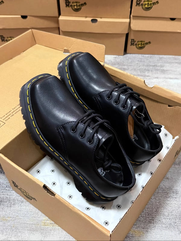 Square Toe Derby Shoes