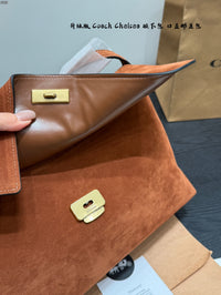 Chelsea Shoulder Bag