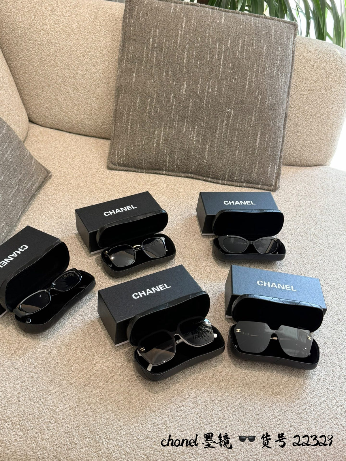 Signature Pearl Sunglasses