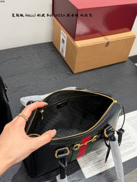 Ophidia Boston Bag