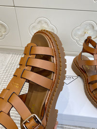 Monolith Fisherman Sandals