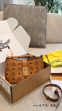 Tracy Shoulder Bag
