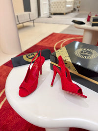 Degrachick Suede Sandals