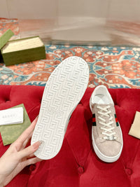 Low Top Sneakers