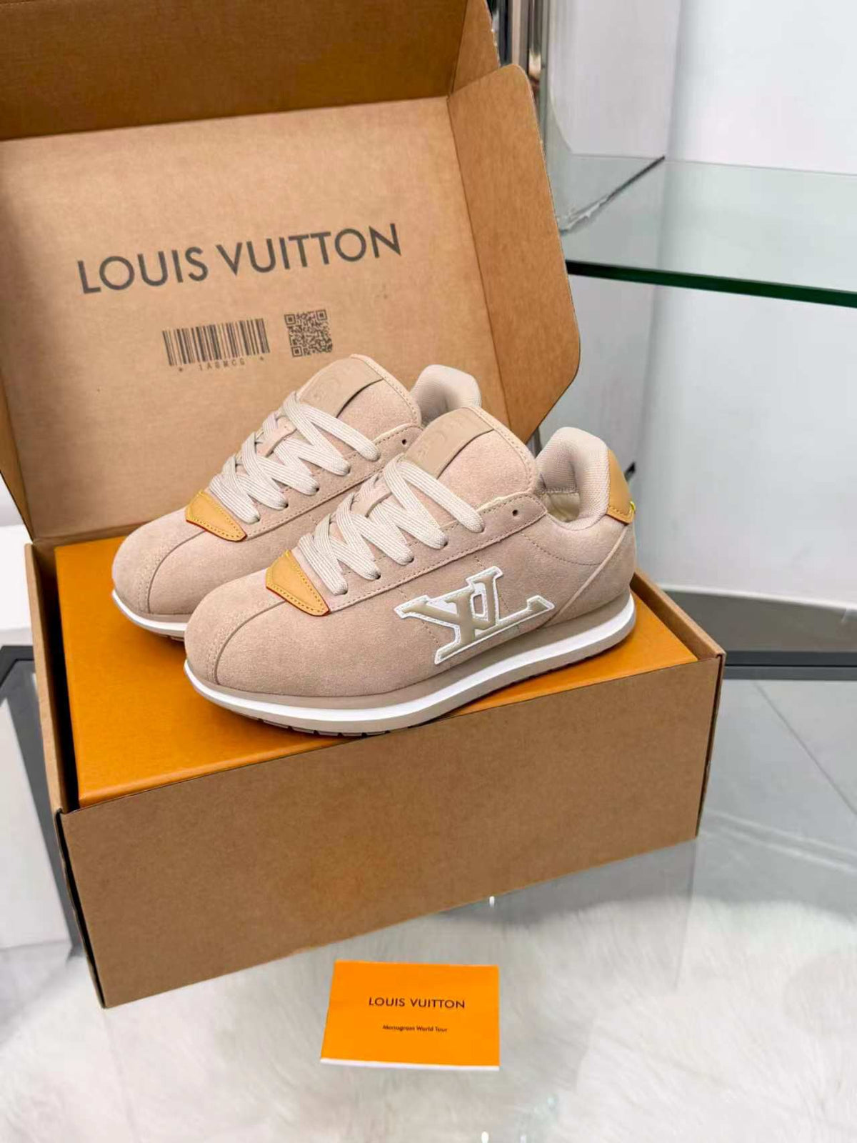 26S Logo Trainers
