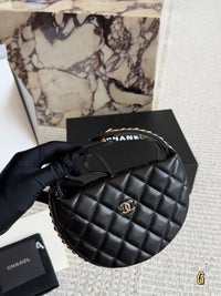 Halfmoon Bag