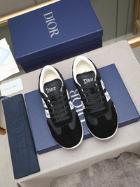 Ribbon Sneakers