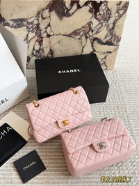 Classic Flap Bag Lambskin