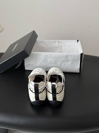 26S Sneakers