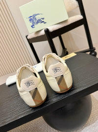 Knight Runner Sneakers