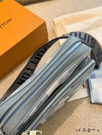 Trio Messenger Bag