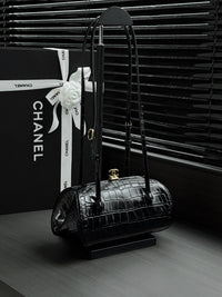 26A Clutch with Strap