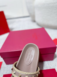 Garavani Rockstud Rope Flat Sandals