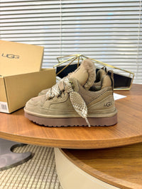 Lowmel Sneakers