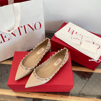 Garavani Rockstud Ballet Flats