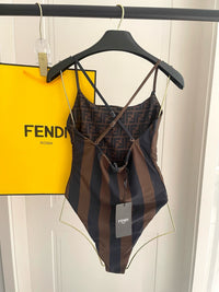 Logo One Piece Set