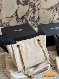 Niki Small Shopping Bag in Vintage Calfskin