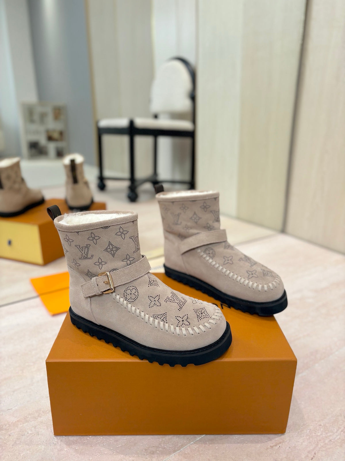 Colorado Ankle Boots