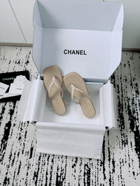 26A Times Square Thong Sandals