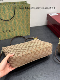 Lady Lunetta Chain Shoulder Bag