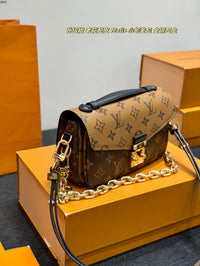 Pochette Métis East West