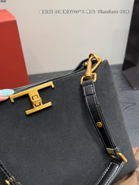 T Timeless Shoulder Bag
