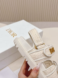 Dioract Sandals