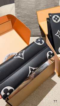 OnTheGo Tote Bag