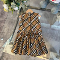 Vintage Check Pleated Sleeveless Dress