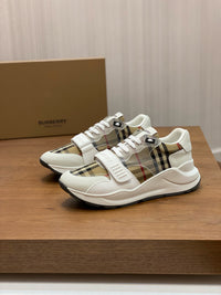 Vintage Check Runner Sneakers