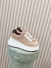 Nama Runner Platform Sneakers