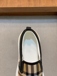 Vintage Check Slip-On Sneakers