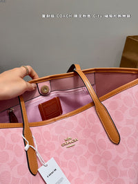City Tote Bag
