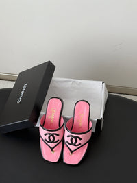 26B Thong Sandals