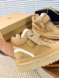 Lowmel Wedge Trainers