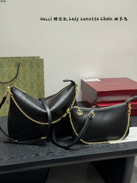 Lady Lunetta Chain Shoulder Bag