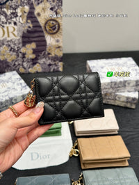 Gardenia Wallet in Smooth Lambskin