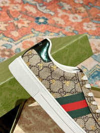 Low Top Sneakers