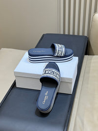 Dway Slides