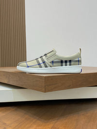 Vintage Check Slip-On Sneakers