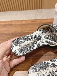 Dway Slides